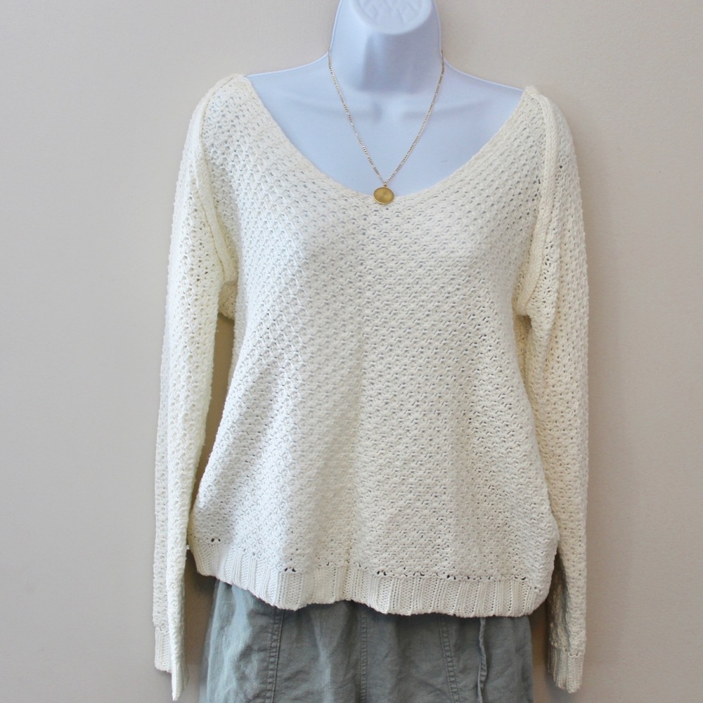 Olivaceous Cream Sweater Size M